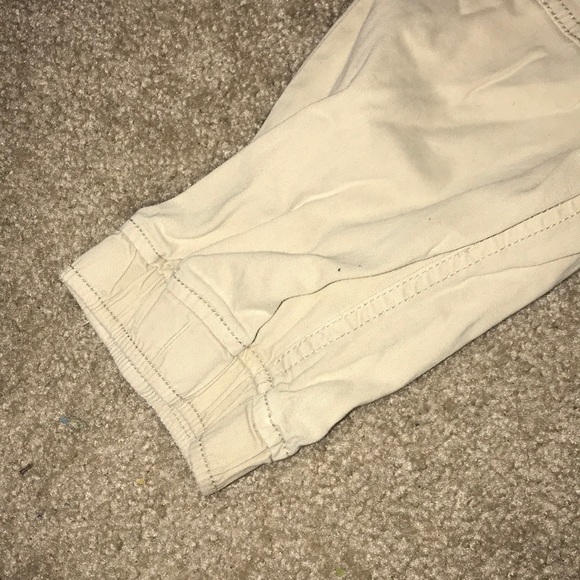 Joggers - Picture 3 of 4